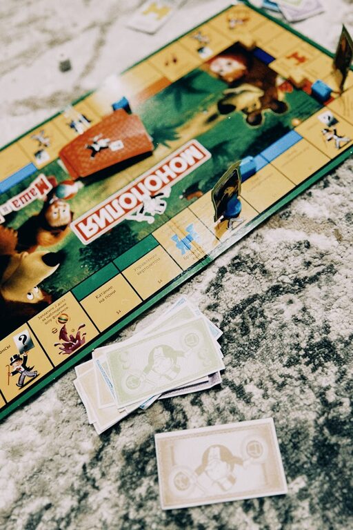 Creative Ideas for a Fun Family Game Night at Home